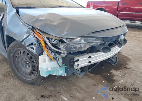 2021 Toyota Corolla Le z USA, uszkodzony, nr VIN JTDEPMAE0MJ127348